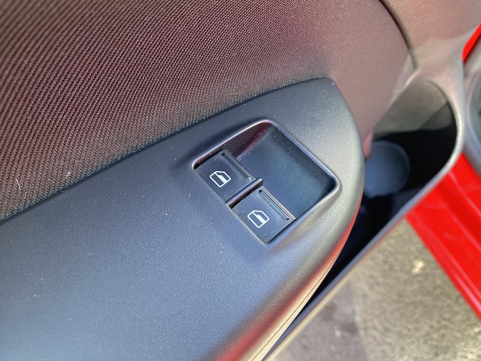 Škoda Octavia II 1.4 TSi Ambiente