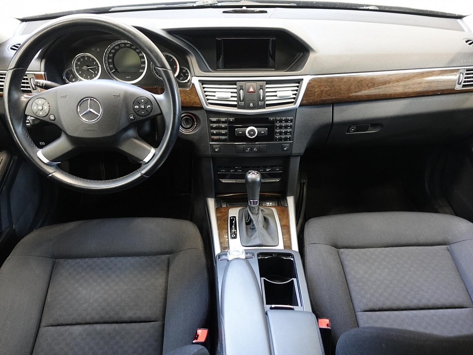 Mercedes-Benz Třída E 2.2 CDi  E 220