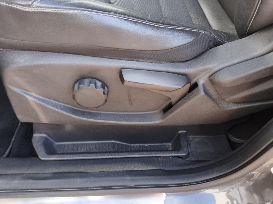 Ford Kuga 2.0 TDCi Titanium