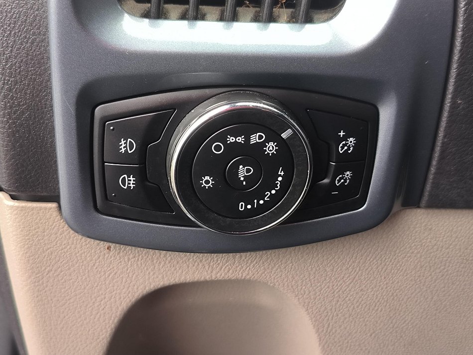 Ford Tourneo Custom 2.2TDCi Titanium