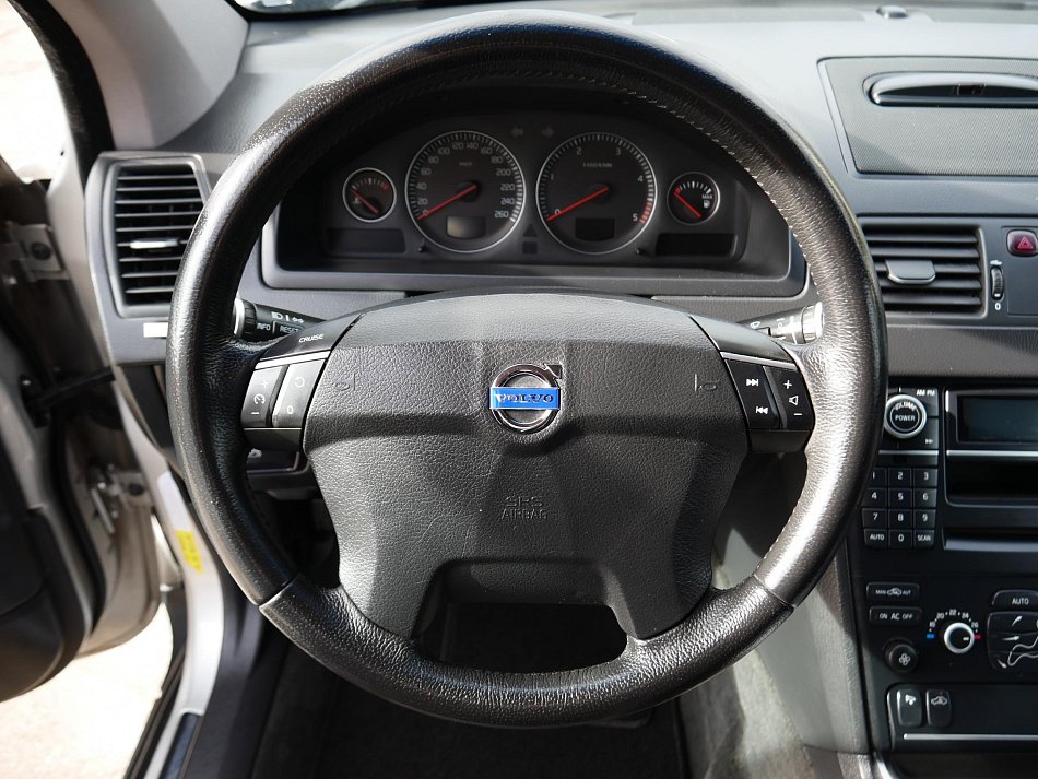 Volvo XC90 2.4 D5  4x4