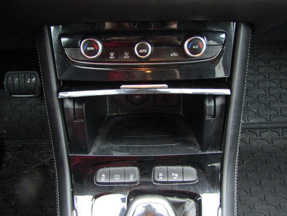 Opel Grandland X 1.2T 