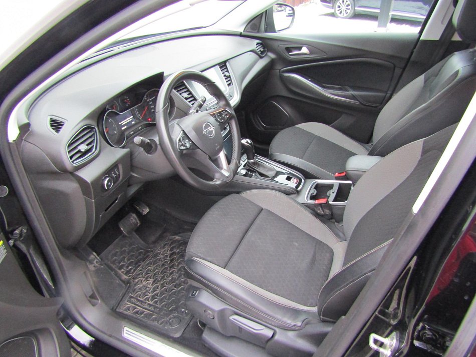 Opel Grandland X 1.2T 