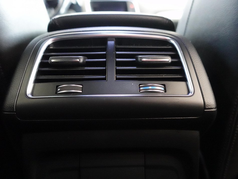 Audi SQ5 3.0V6TDi  Quattro