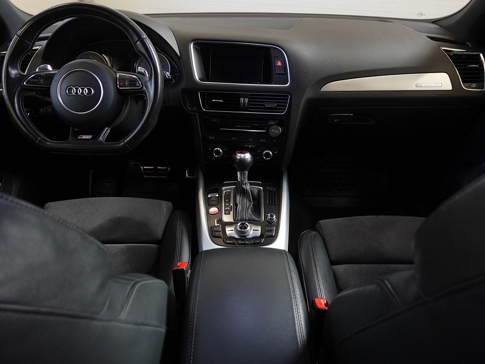 Audi SQ5 3.0V6TDi  Quattro