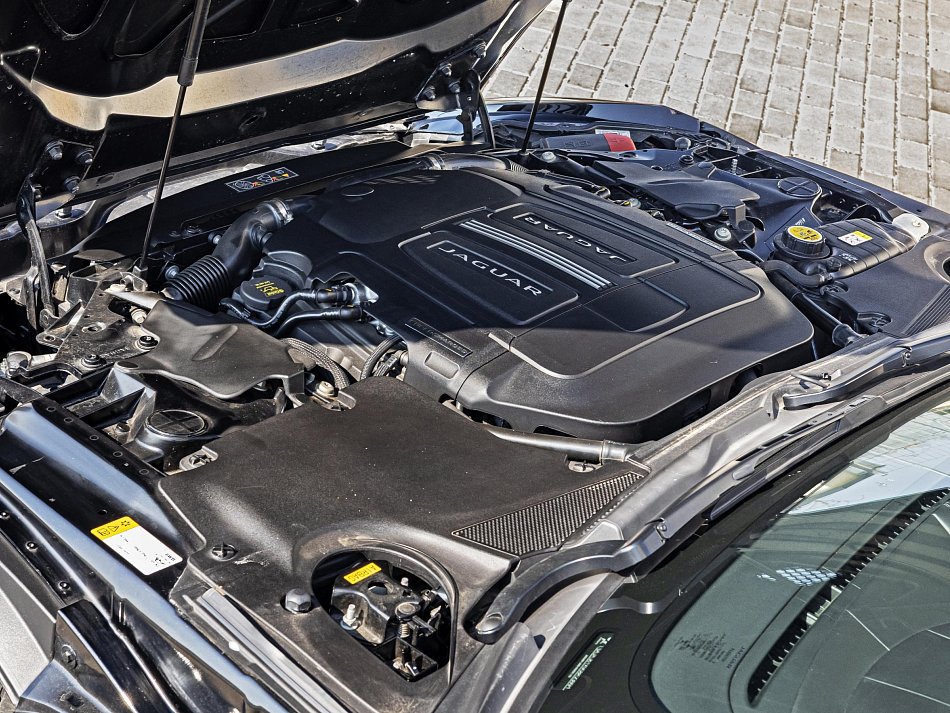 Jaguar F-Type 3.0 V6  V6 S AWD Coupe