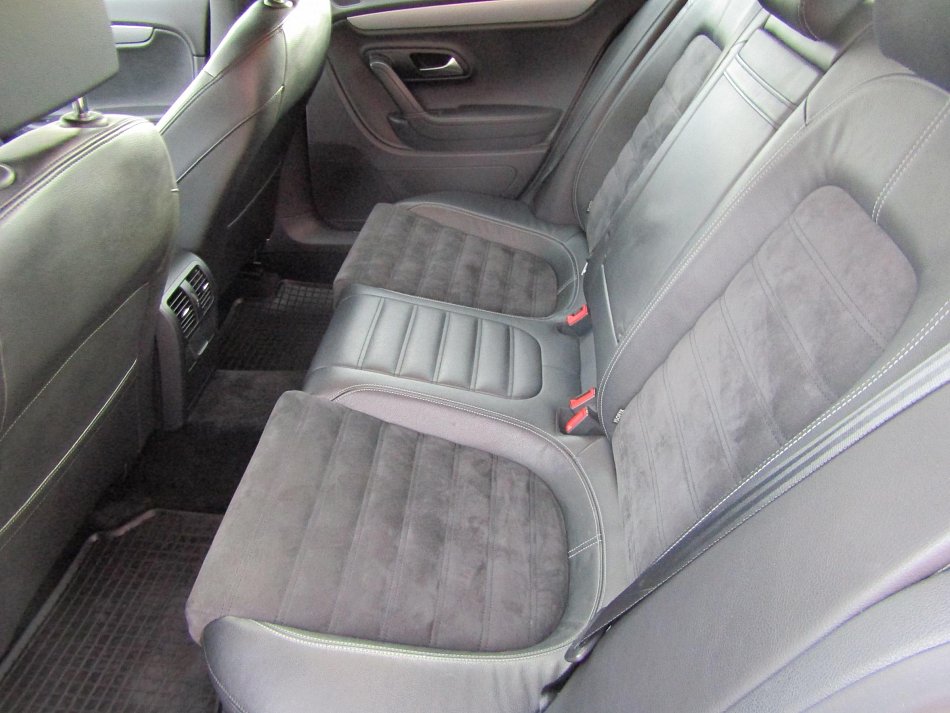 Volkswagen CC 2.0TDI 