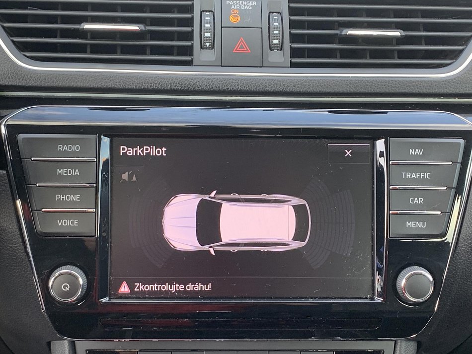 Škoda Superb III 1.8 TSi L&K