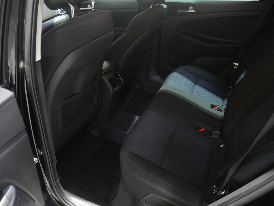 Hyundai Tucson 1.7 CRDi 