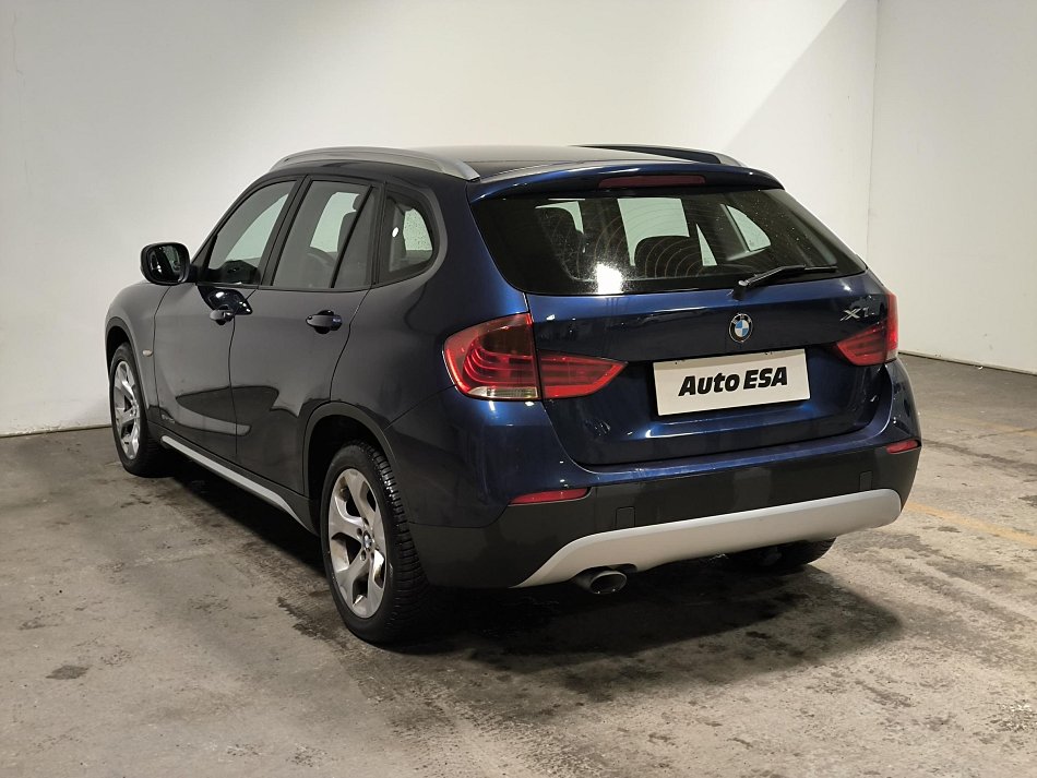 BMW X1 2.0 D  sDrive
