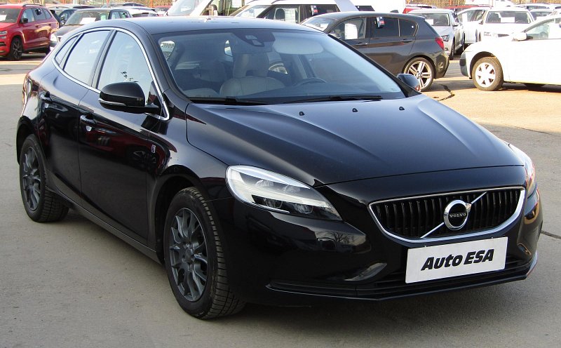 Volvo V40 2.0 D2 