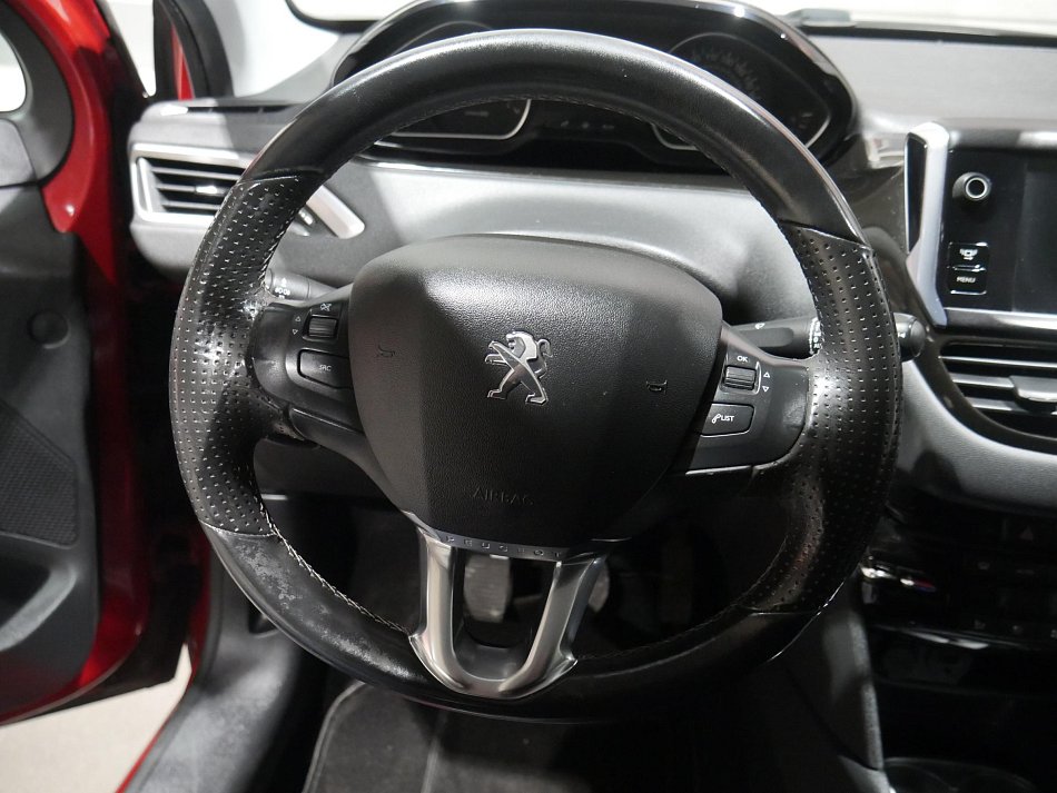 Peugeot 208 1.6 VTi Allure