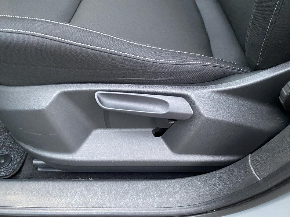 Škoda Karoq 2.0 TDi Ambition 4x4