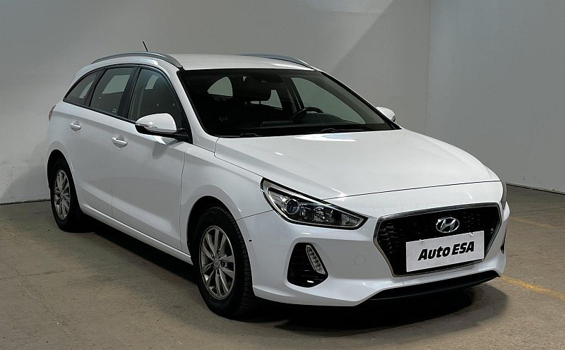 Hyundai I30 1.4 T-GDi Trikolor