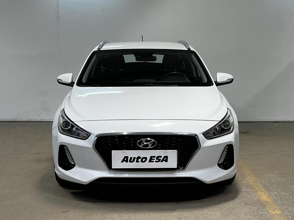 Hyundai I30 1.4 T-GDi Trikolor