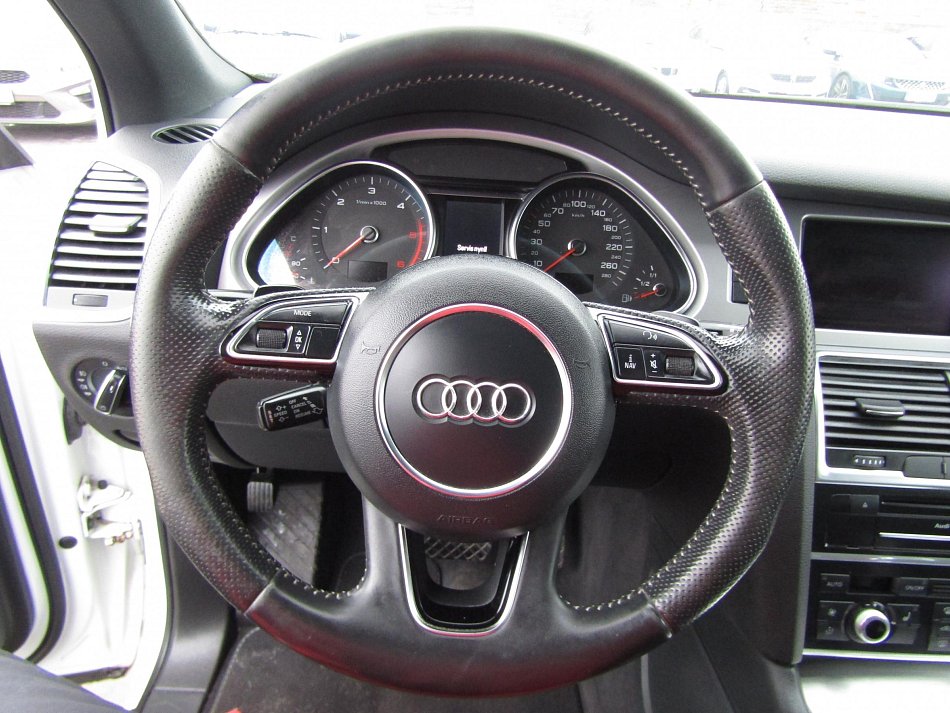 Audi Q7 3.0TDi  Quattro