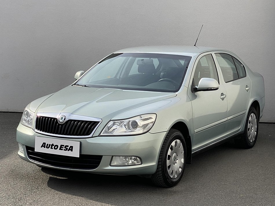 Škoda Octavia II 1.6i Ambiente
