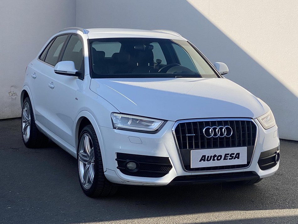 Audi Q3 2.0 TFSi S-line quattro