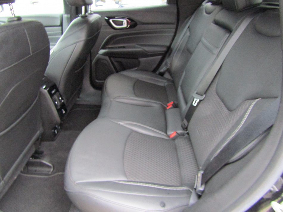 Jeep Compass 1.3 