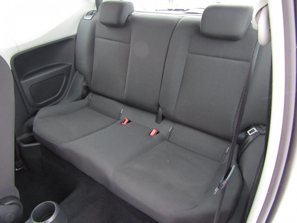 Volkswagen Up! 1.0 i 