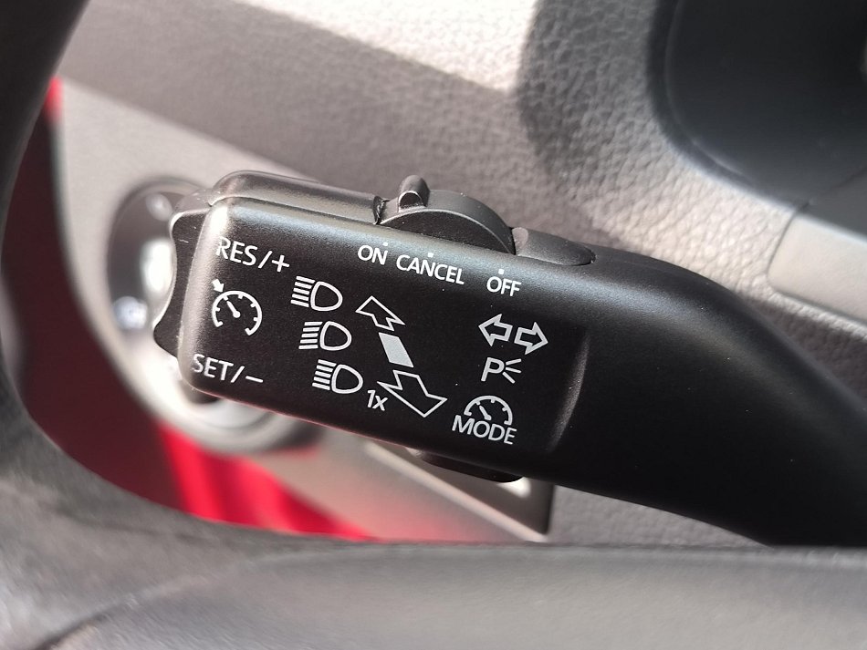 Volkswagen Caddy 1.4TGi  MAXi DÍLNA