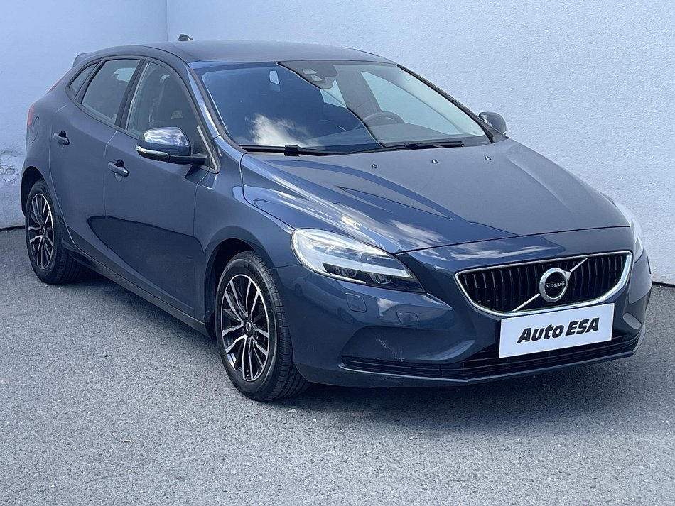 Volvo V40 1.5 T3 Momentum