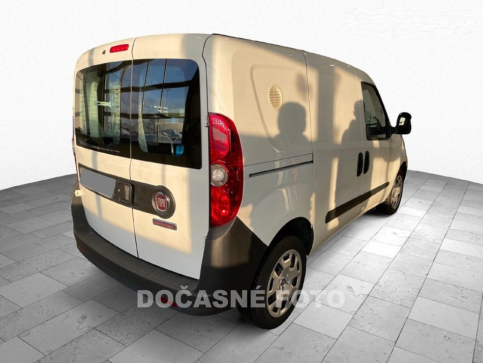 Fiat Dobló cargo 1.4T CNG  DÍLNA