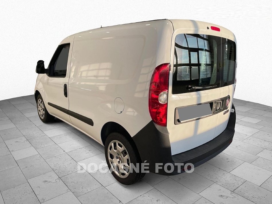 Fiat Dobló cargo 1.4T CNG  DÍLNA