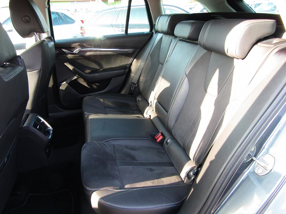 Škoda Octavia IV 2.0 TDi Style Plus