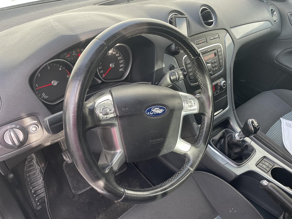 Ford Mondeo 2.0 TDCi 