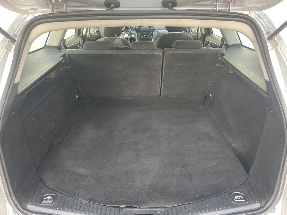 Ford Mondeo 2.0 TDCi 