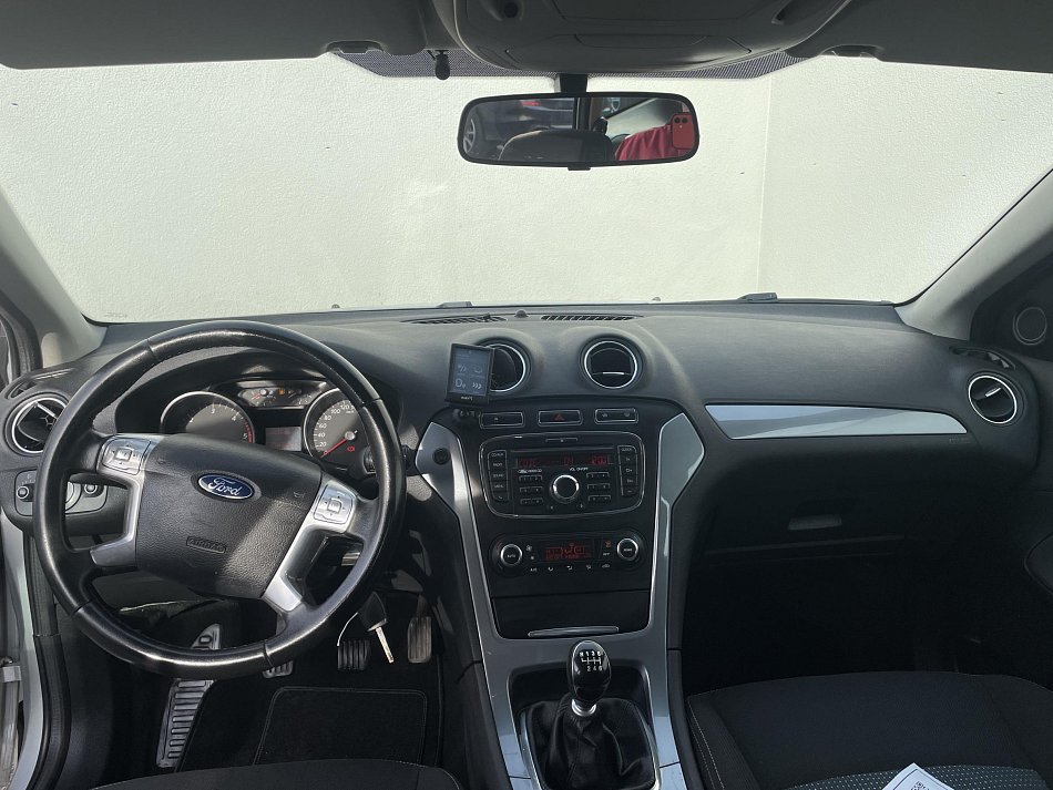 Ford Mondeo 2.0 TDCi 