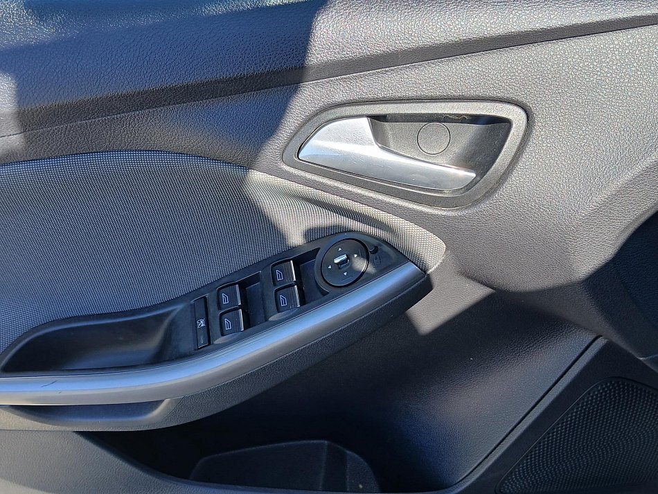 Ford Focus 1.6i Trend