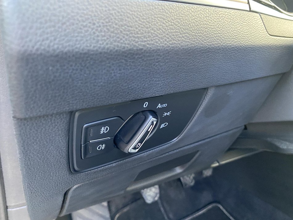 Volkswagen Passat 2.0 TDi Highline