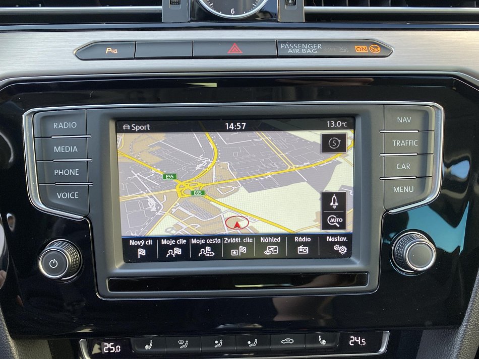 Volkswagen Passat 2.0 TDi Highline