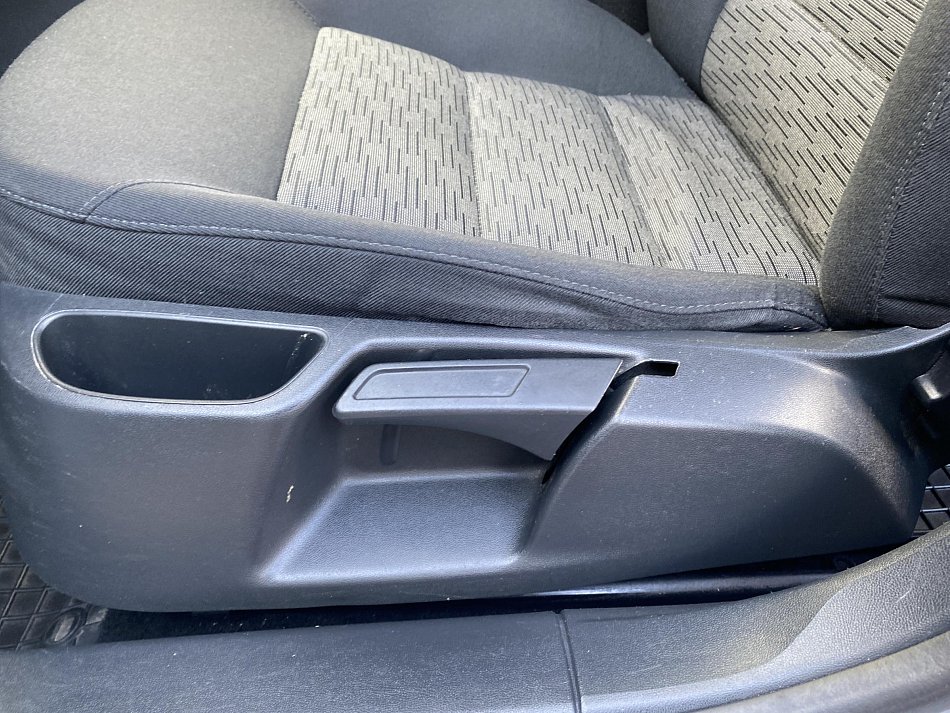 Škoda Octavia II 1.6 TDi Ambiente