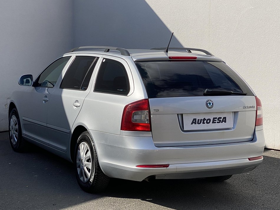 Škoda Octavia II 1.6 TDi Ambiente