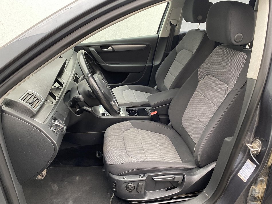 Volkswagen Passat 2.0 TDi Comfortline