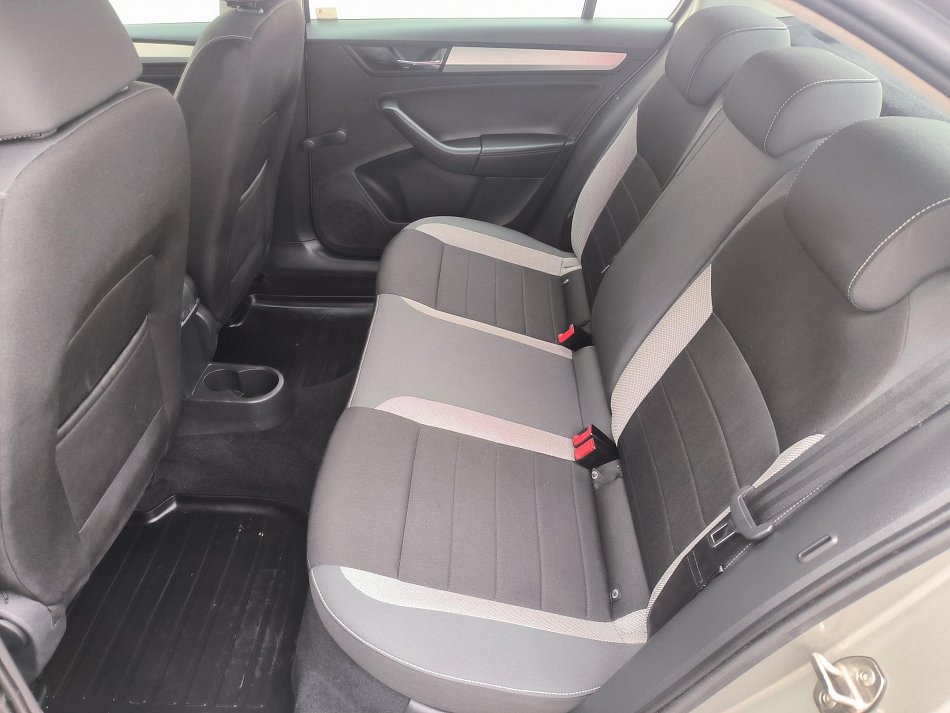 Škoda Rapid 1.0 TSi Ambition