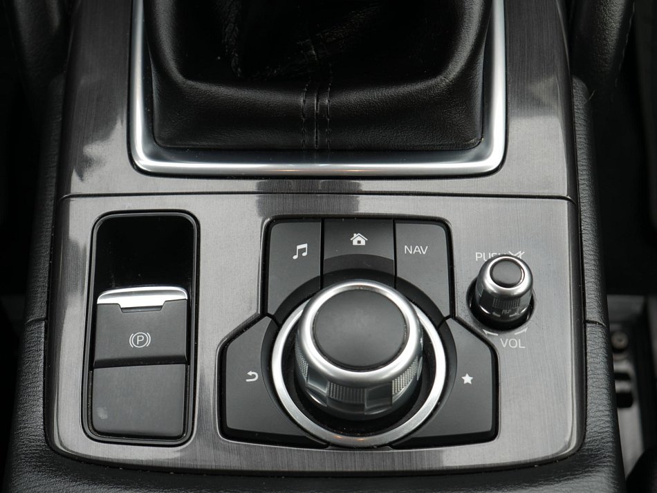 Mazda CX-5 2.0i  4x4