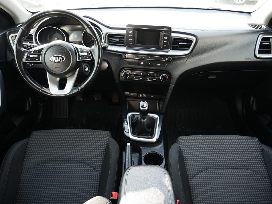 Kia Ceed 1.6 CRDi 