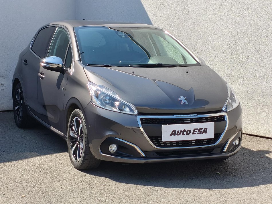 Peugeot 208 1.2PT  TechEDITION