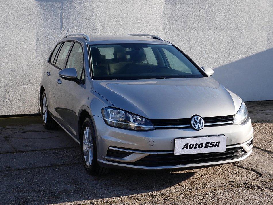Volkswagen Golf 1.0 TSi 