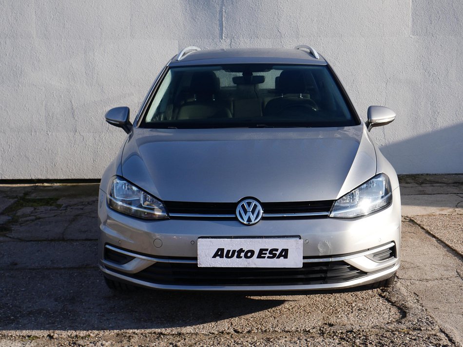 Volkswagen Golf 1.0 TSi 