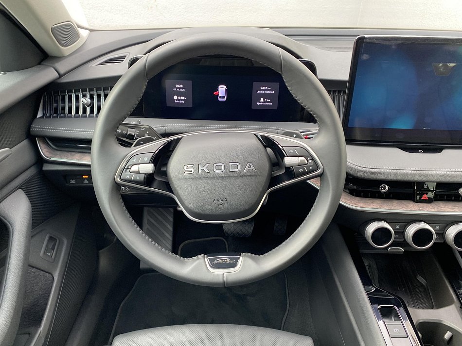 Škoda Superb IV 2.0 TDi L&K 4x4