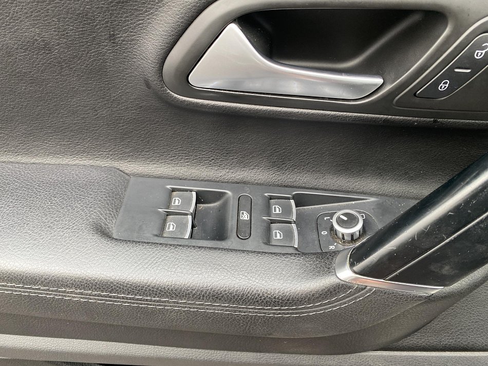 Volkswagen CC 2.0 TDi Sport