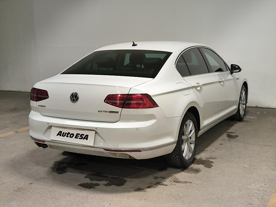 Volkswagen Passat 2.0 TDi Highline