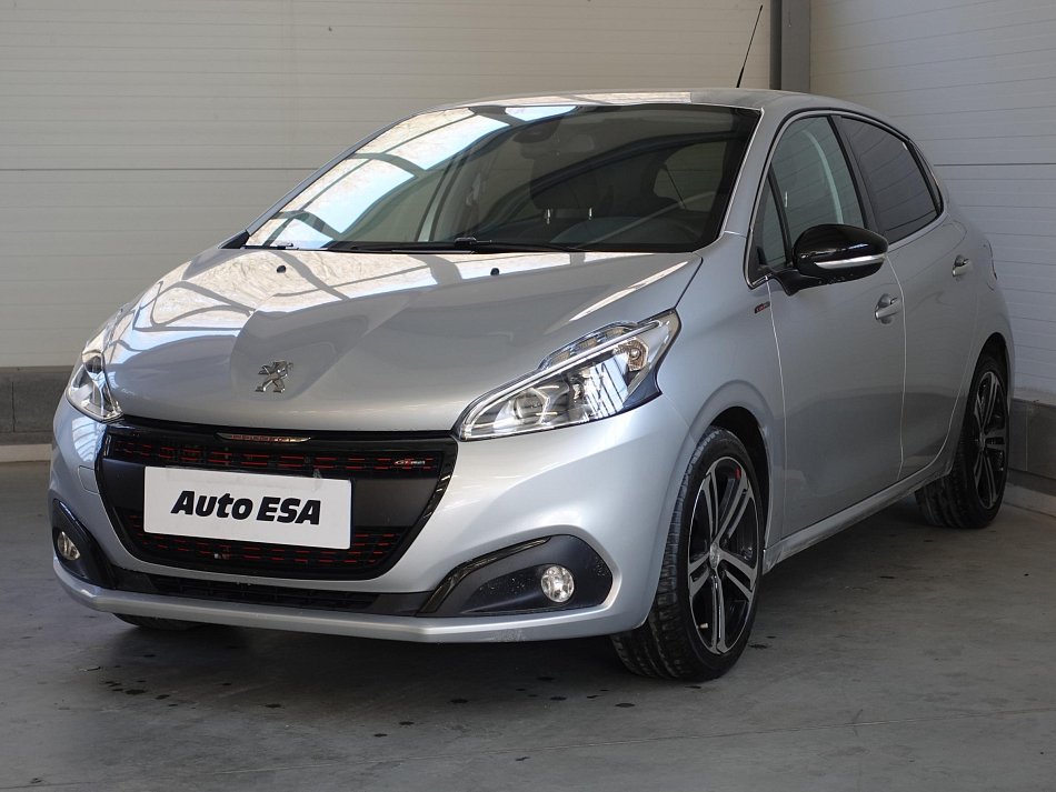 Peugeot 208 1.2PT GT Line