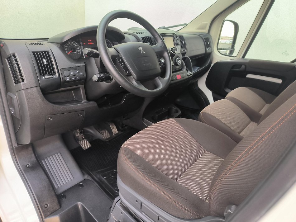 Peugeot Boxer 2.2HDi  L3H2 SORTIMO