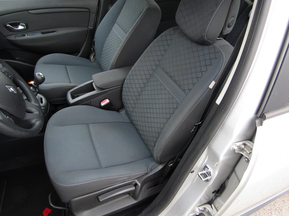 Renault Grand Scénic 1.9 dCi 